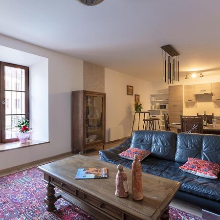 Le Rhenanus Jacques Taurellus - Appartement Duplex Au Calme - Centre Ville - Parking Gratuit セレスタ エクステリア 写真